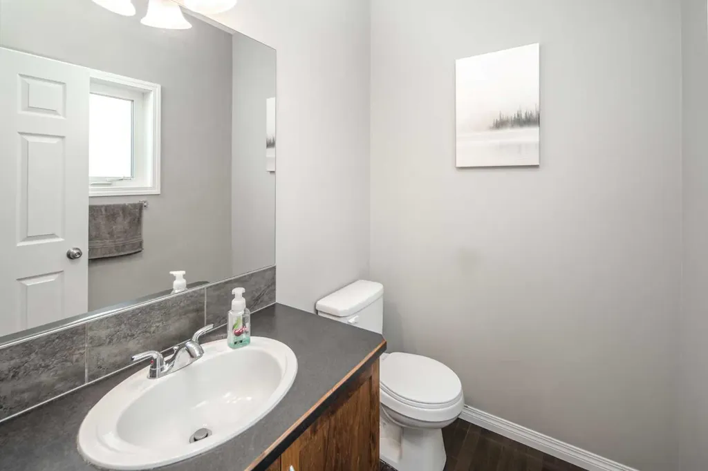159 Kincora Heath NW Calgary AB T3R 0G6