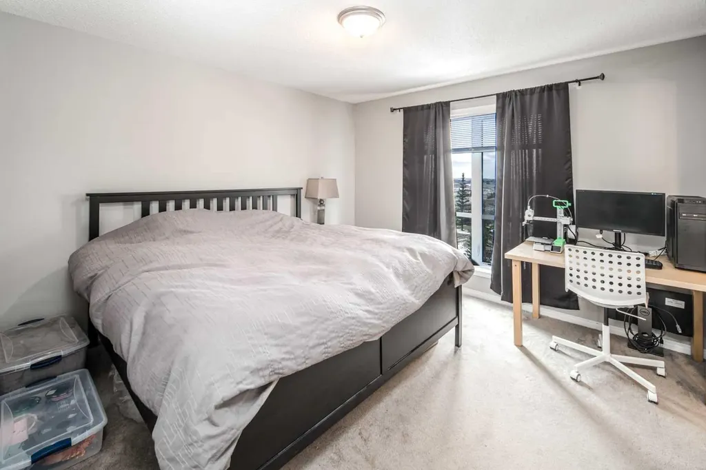 159 Kincora Heath NW Calgary AB T3R 0G6