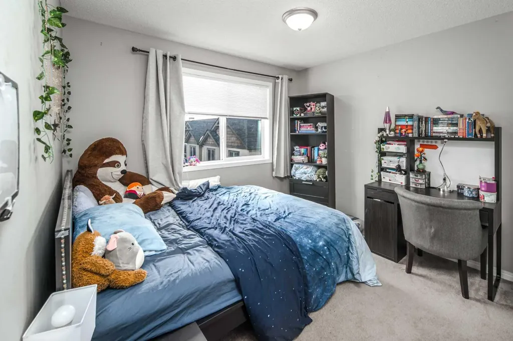 159 Kincora Heath NW Calgary AB T3R 0G6