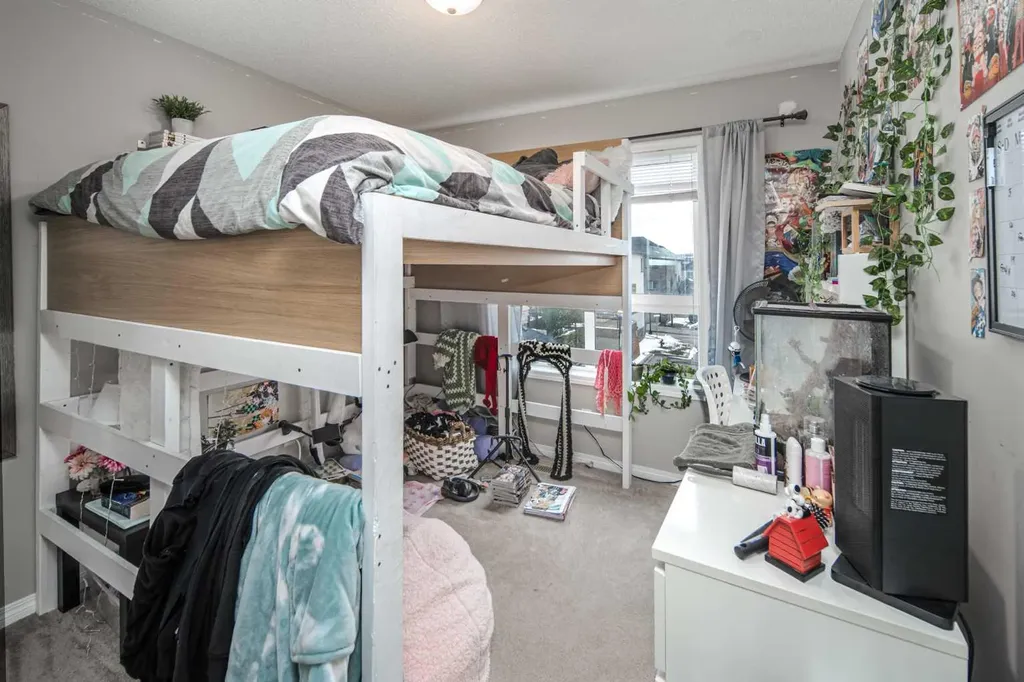 159 Kincora Heath NW Calgary AB T3R 0G6