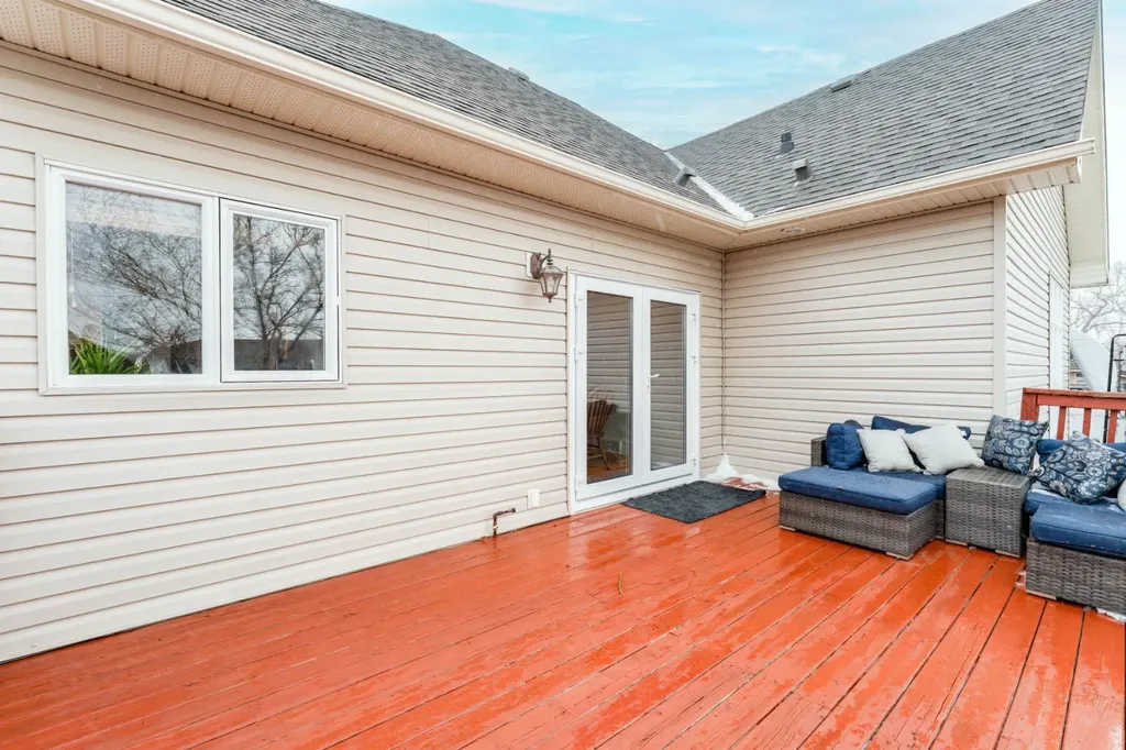 1258 1 Avenue NW Drumheller AB T0J0Y1