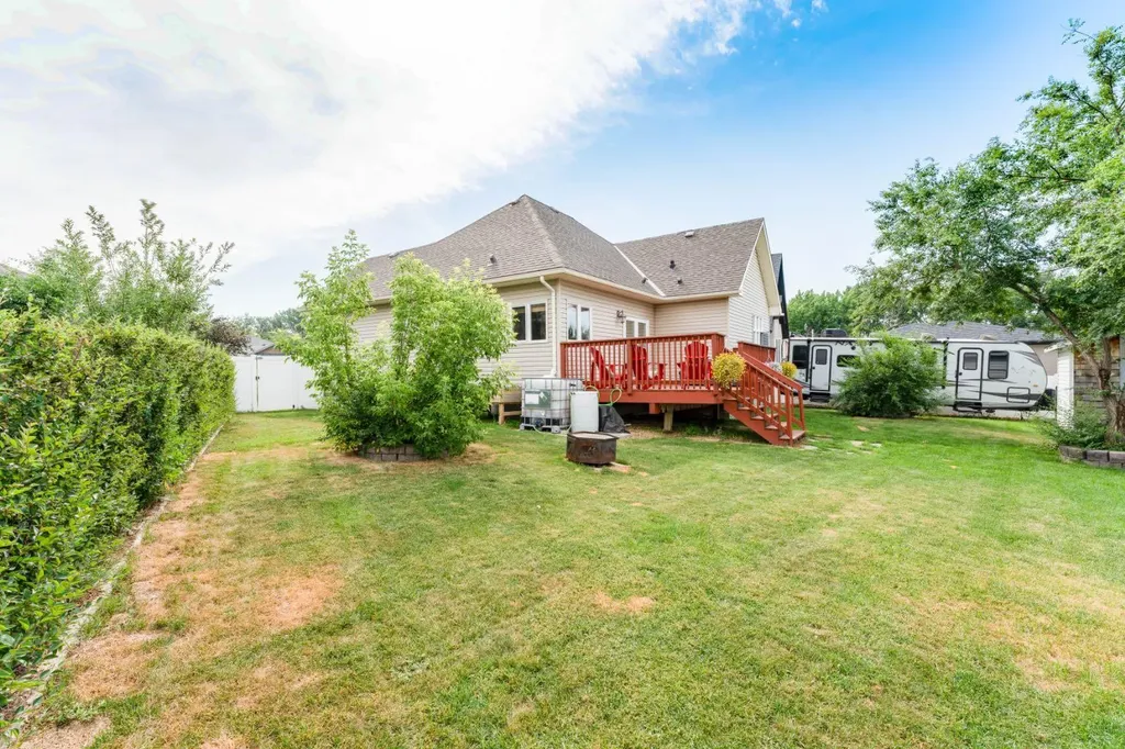 1258 1 Avenue NW Drumheller AB T0J0Y1