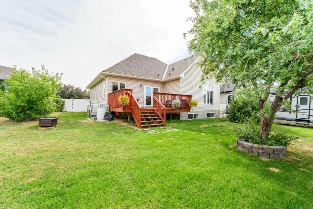 1258 1 Avenue NW Drumheller AB T0J0Y1
