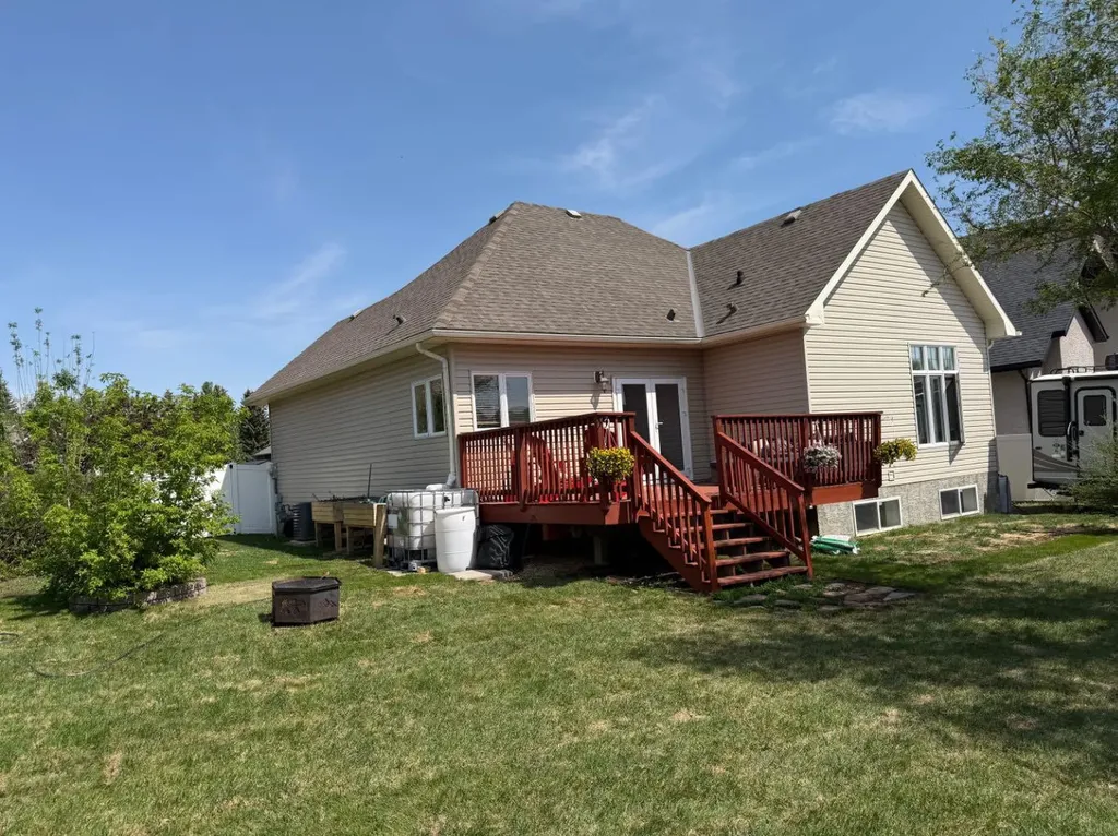 1258 1 Avenue NW Drumheller AB T0J0Y1