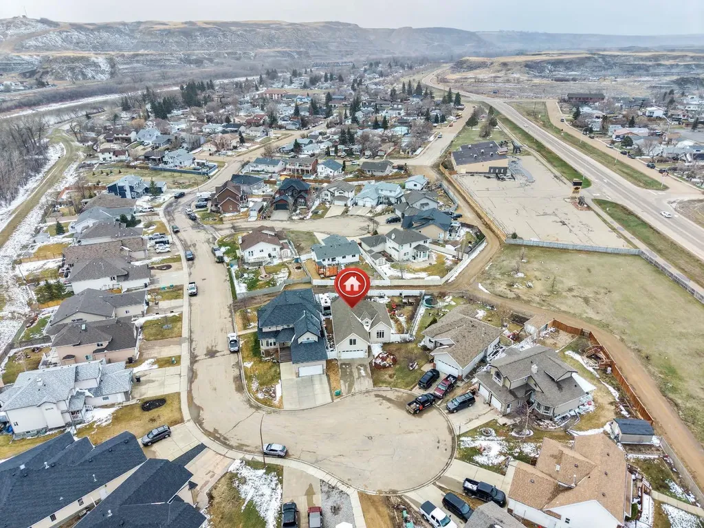 1258 1 Avenue NW Drumheller AB T0J0Y1