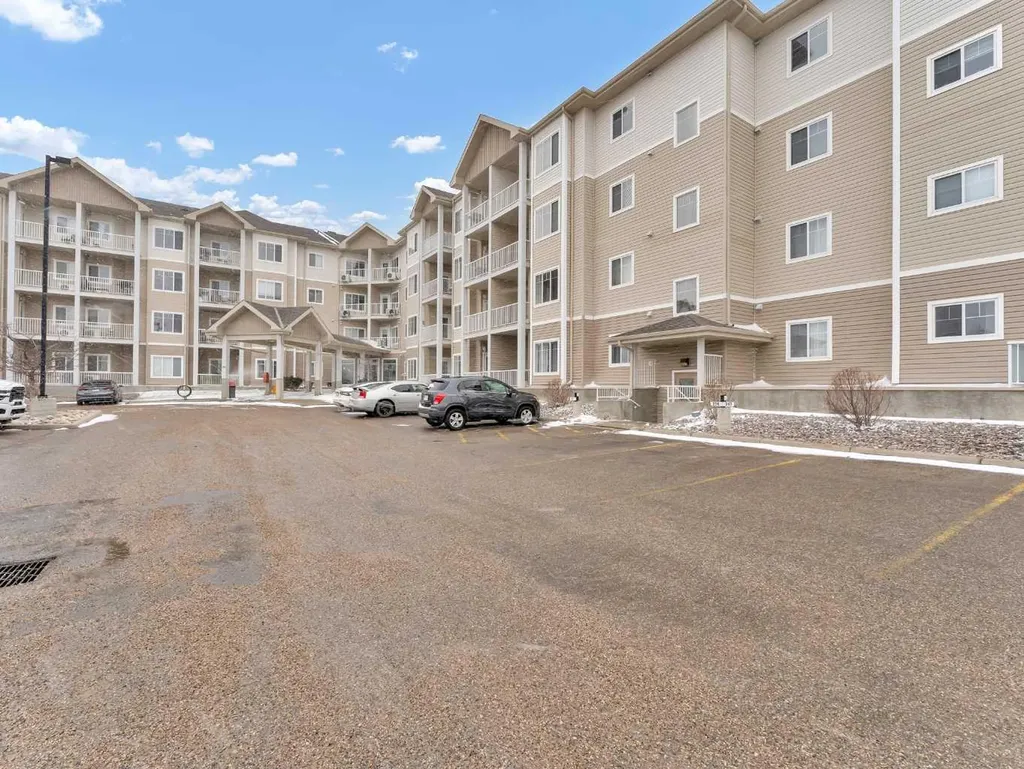 194 Sunrise Circle SW Medicine Hat AB T1B4P4