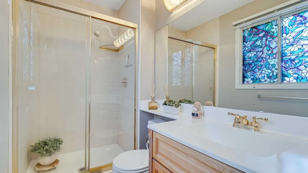 504 Suntree Place Okotoks AB T1S 1B9