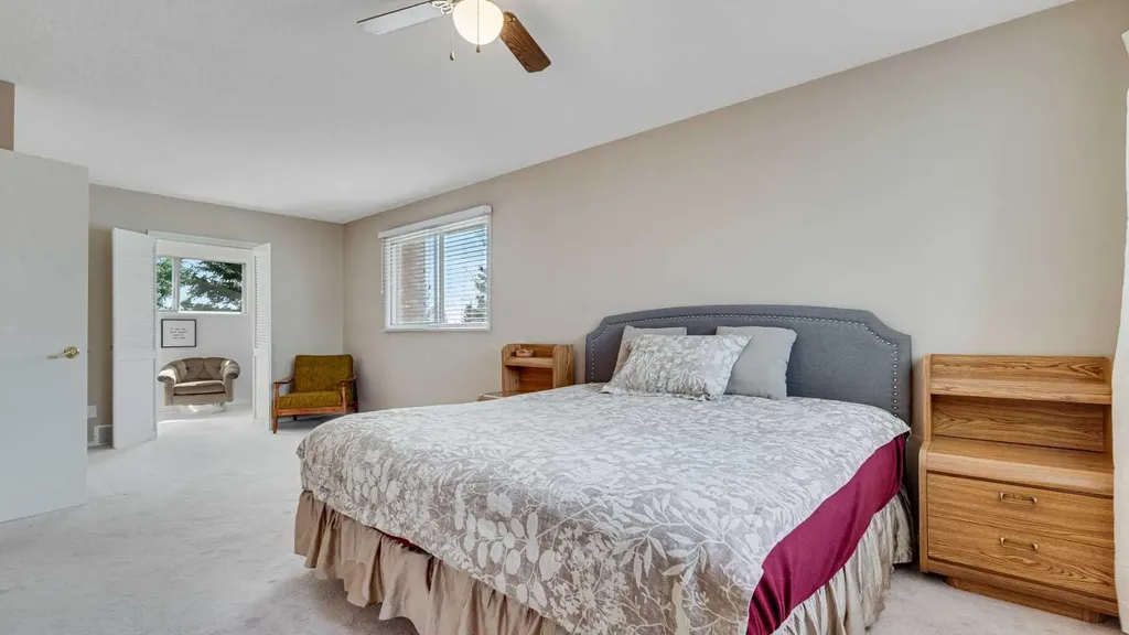 504 Suntree Place Okotoks AB T1S 1B9