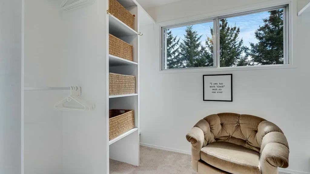 504 Suntree Place Okotoks AB T1S 1B9