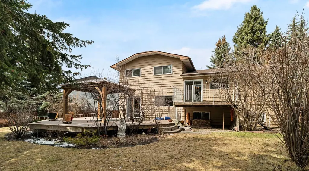 504 Suntree Place Okotoks AB T1S 1B9