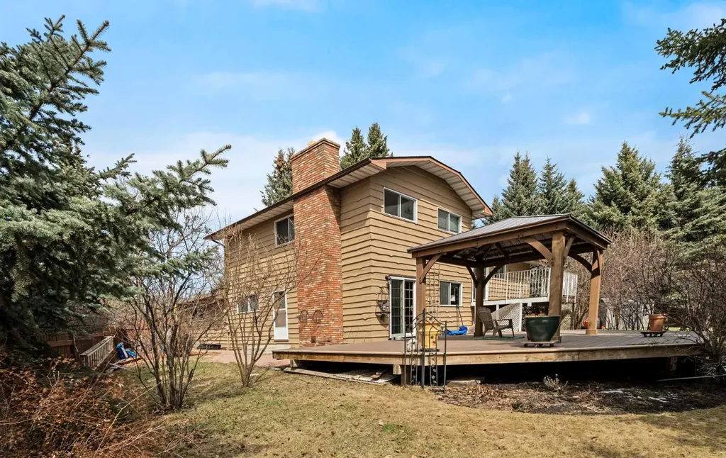 504 Suntree Place Okotoks AB T1S 1B9