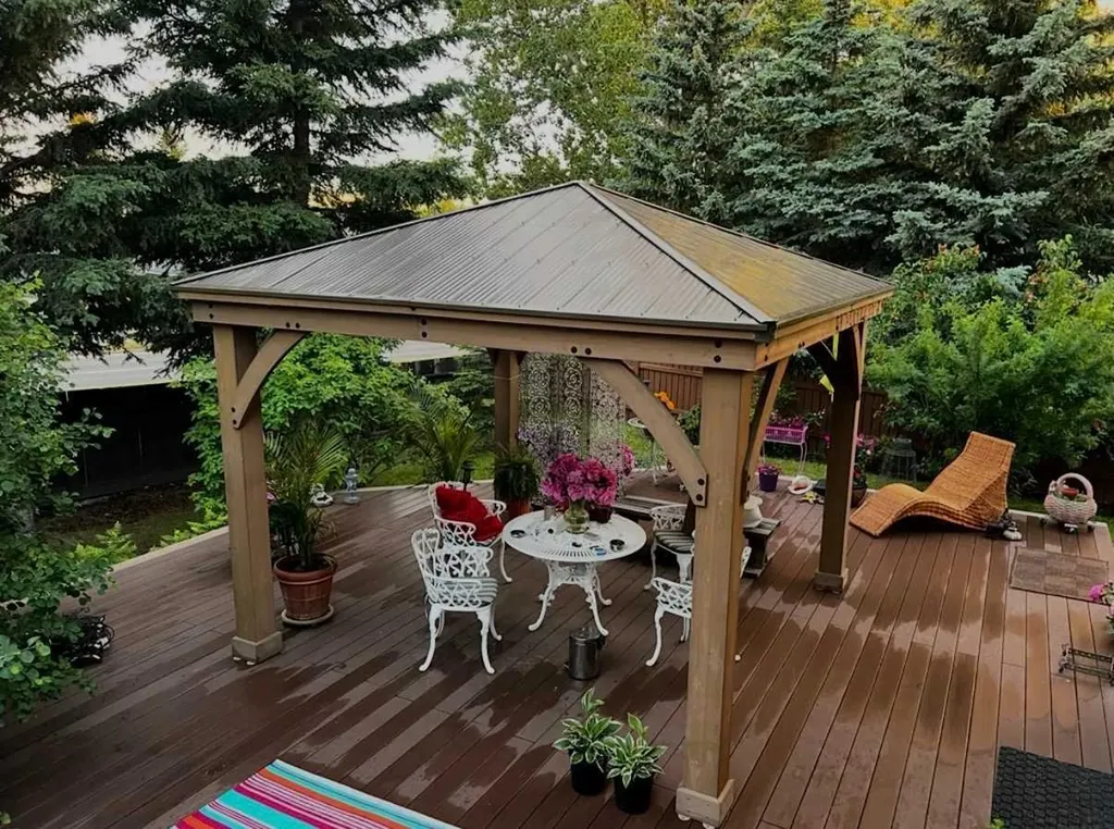 504 Suntree Place Okotoks AB T1S 1B9