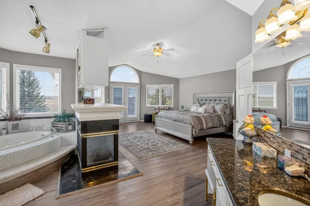 45 Country Lane Drive Rural Rocky View County AB T2P 2G5