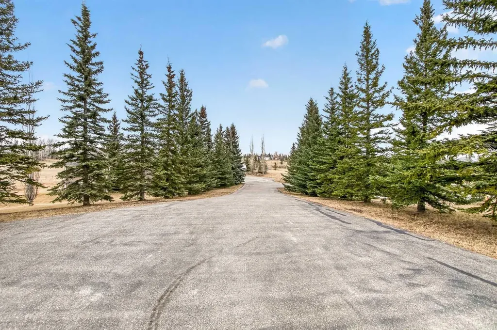 45 Country Lane Drive Rural Rocky View County AB T2P 2G5