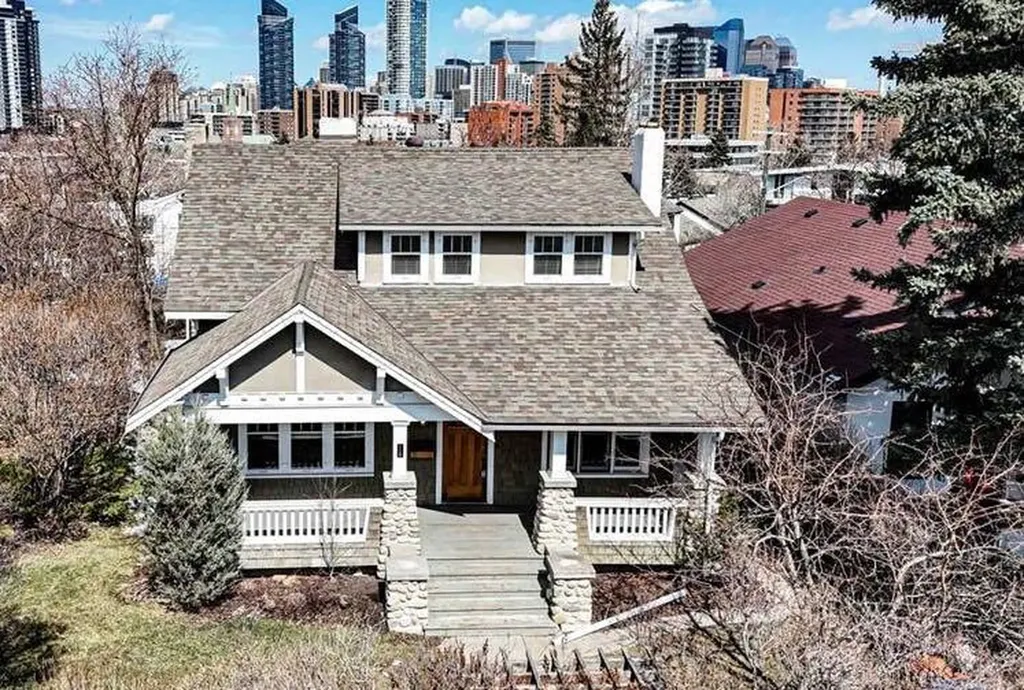 110 Scarboro Avenue SW Calgary AB T3H 2H1
