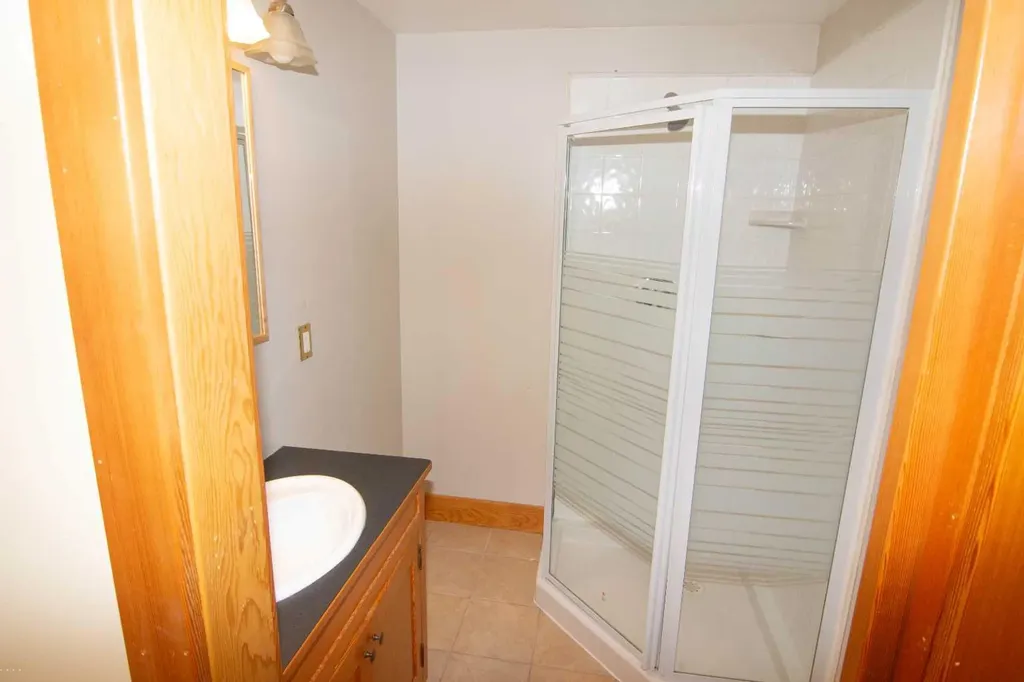 110 Scarboro Avenue SW Calgary AB T3H 2H1