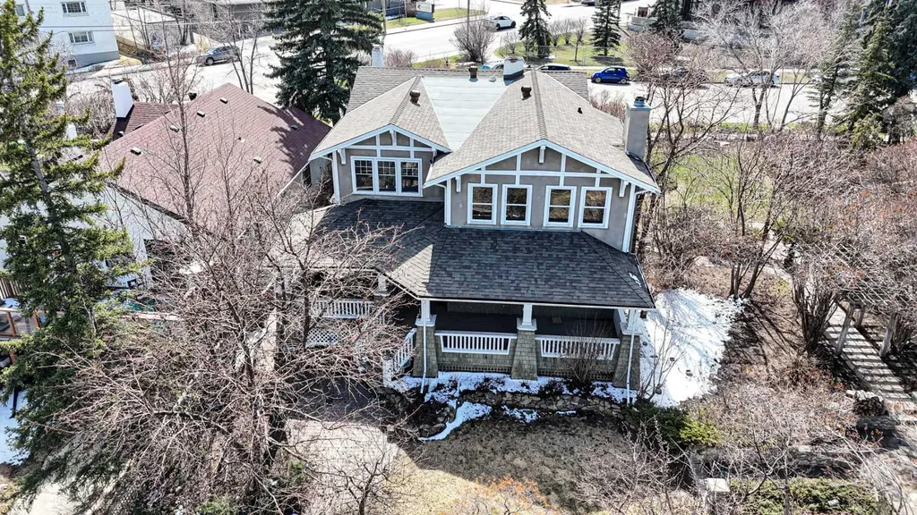 110 Scarboro Avenue SW Calgary AB T3H 2H1