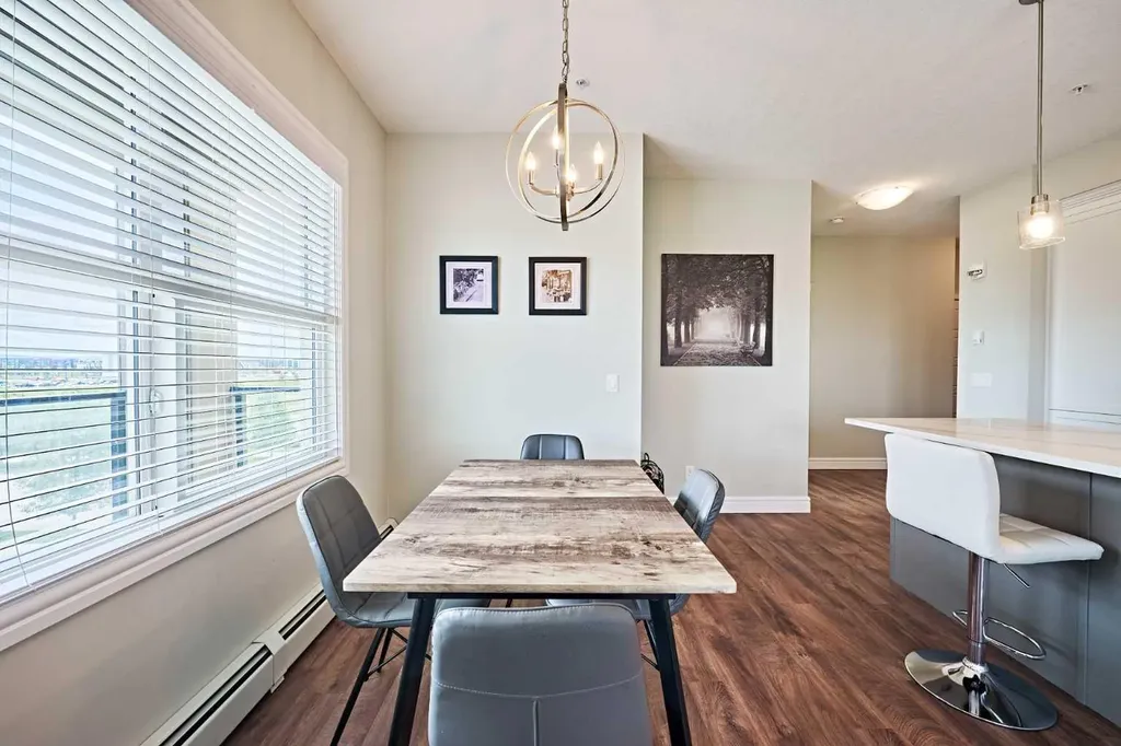 19621 40 Street SE Calgary AB T3M 3B2
