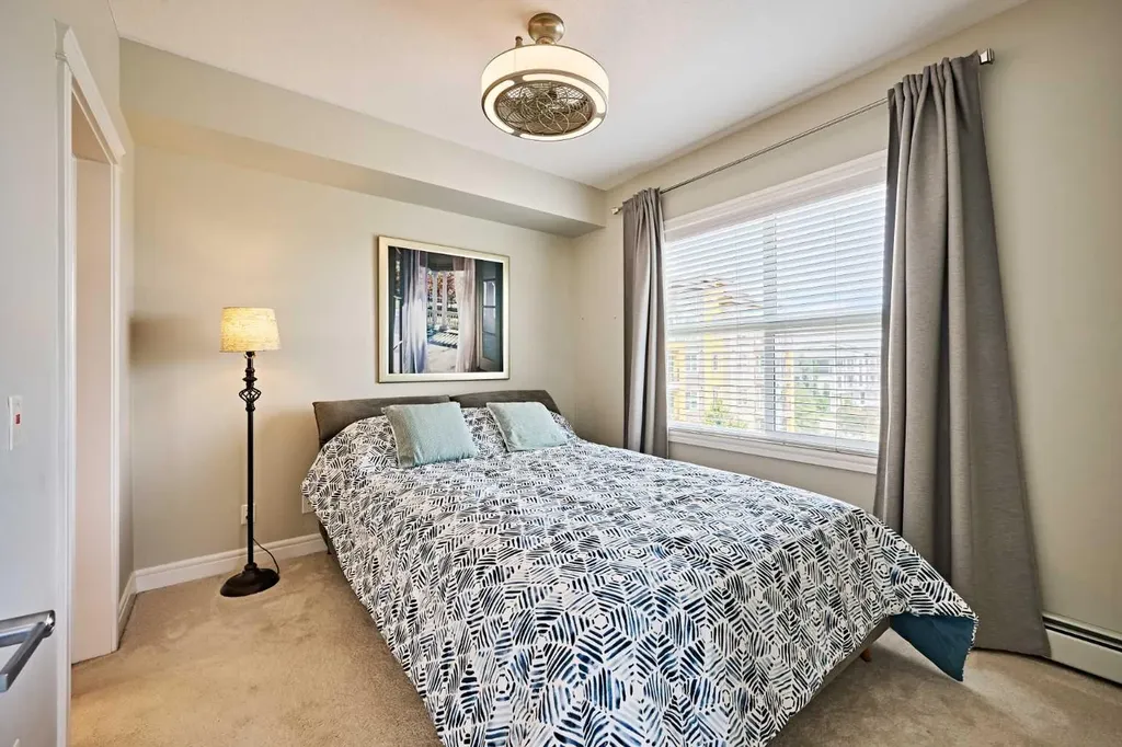 19621 40 Street SE Calgary AB T3M 3B2