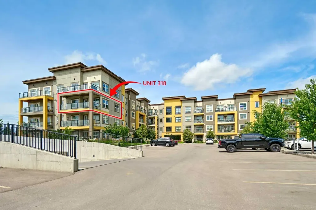 19621 40 Street SE Calgary AB T3M 3B2