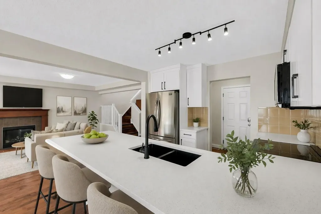 209 Windford Park SW Airdrie AB T4B 4E9