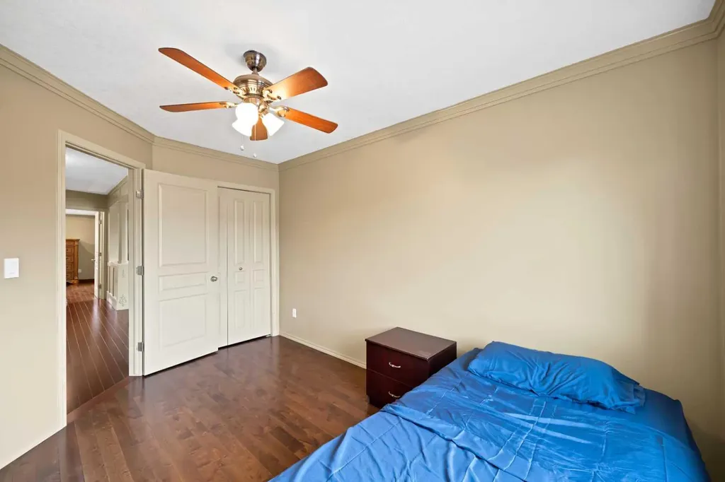10 Bridlerange Circle SW Calgary AB T2Y5H4