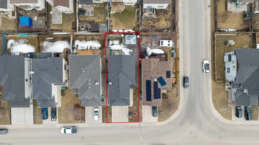 10 Bridlerange Circle SW Calgary AB T2Y5H4