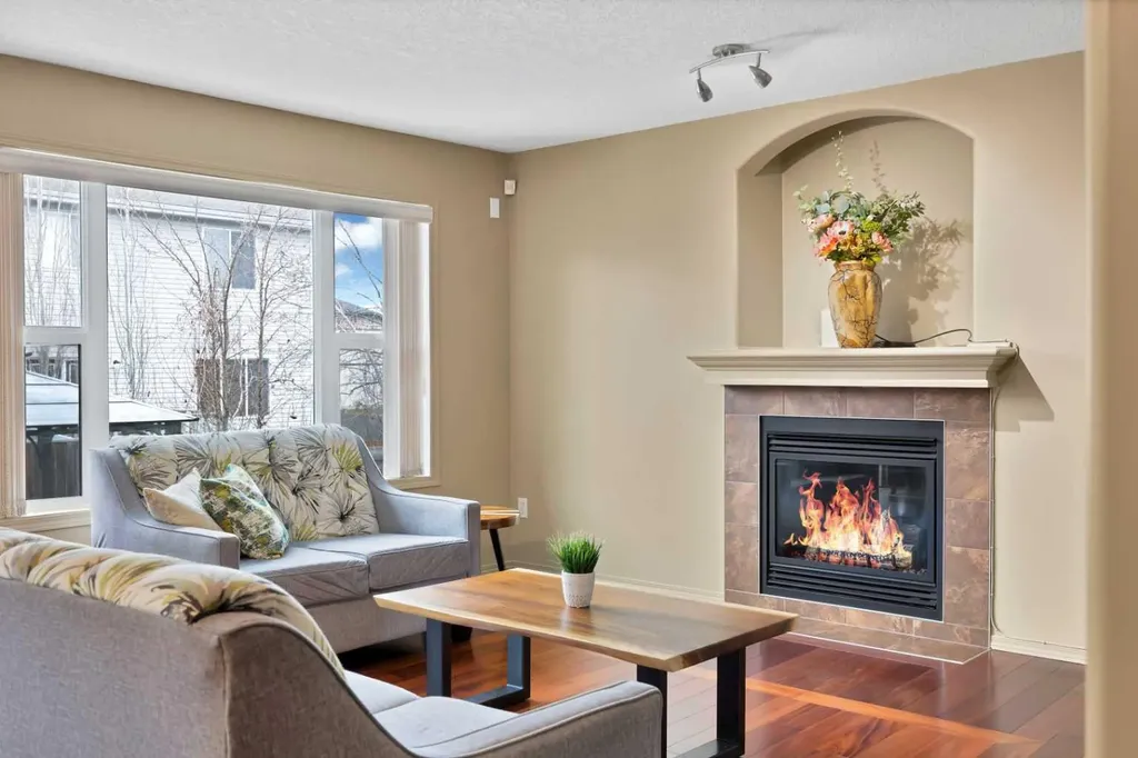 10 Bridlerange Circle SW Calgary AB T2Y5H4