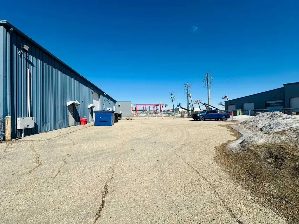 9601 116 Street Grande Prairie AB T8V6L5