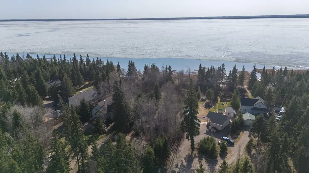 916 Brightsand Place Brightsand Lake SK S0M 2Y0