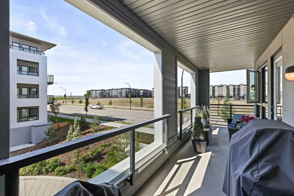 350 Livingston Common NE Calgary AB T3P 1M5