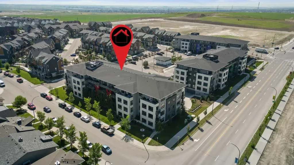 350 Livingston Common NE Calgary AB T3P 1M5