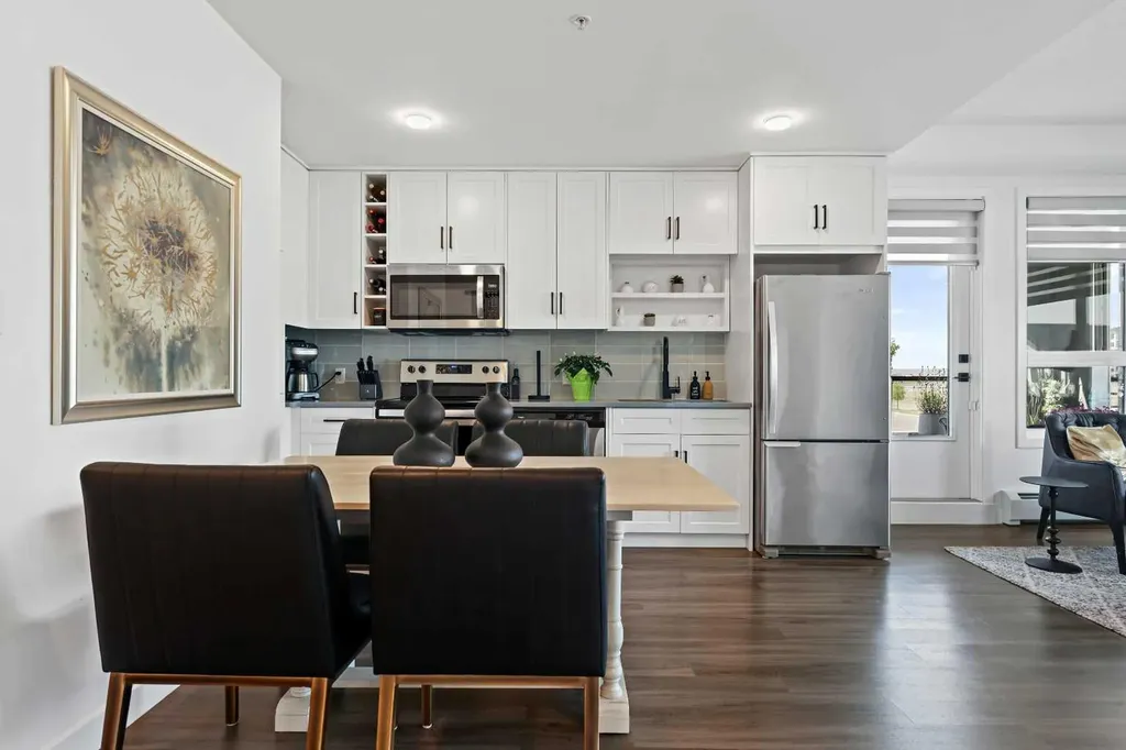 350 Livingston Common NE Calgary AB T3P 1M5