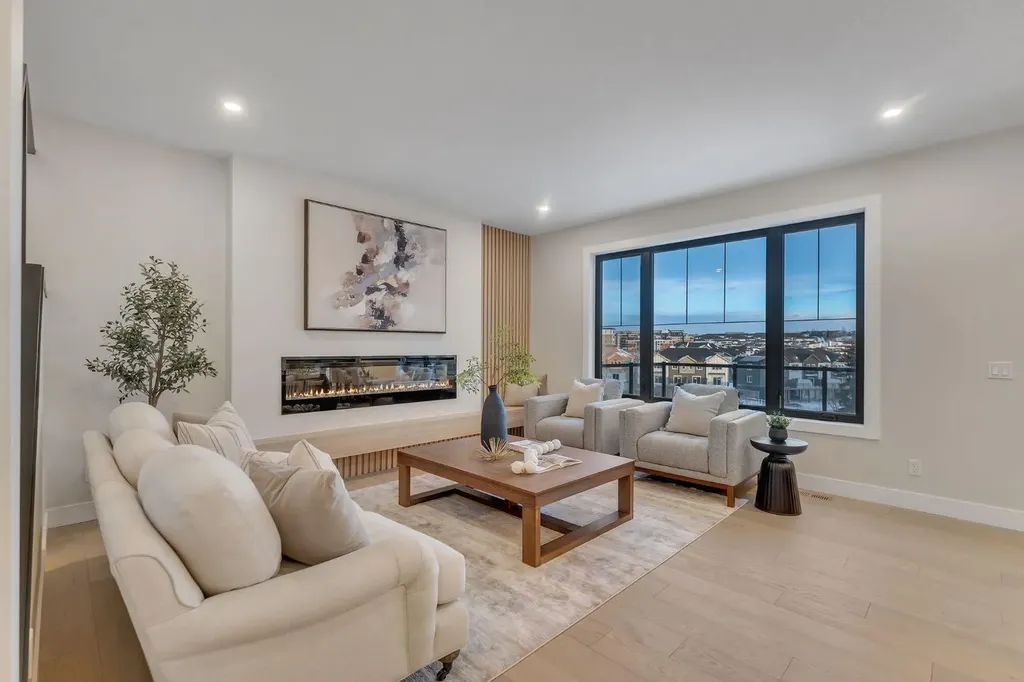 12 Spring Creek Point SW Calgary AB T3H 6E2