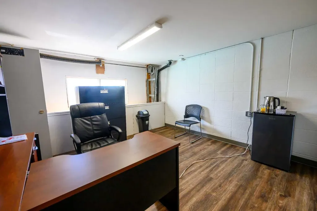 10013 110 Avenue Grande Prairie AB T8V 0V2