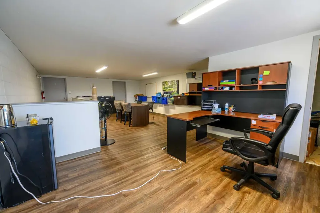 10013 110 Avenue Grande Prairie AB T8V 0V2