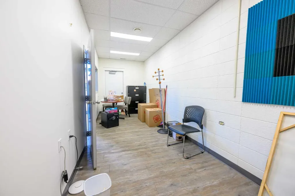 10013 110 Avenue Grande Prairie AB T8V 0V2