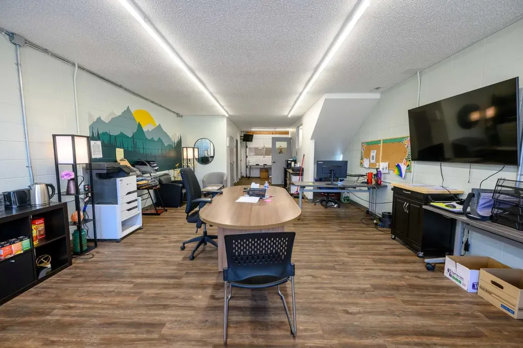 10013 110 Avenue Grande Prairie AB T8V 0V2