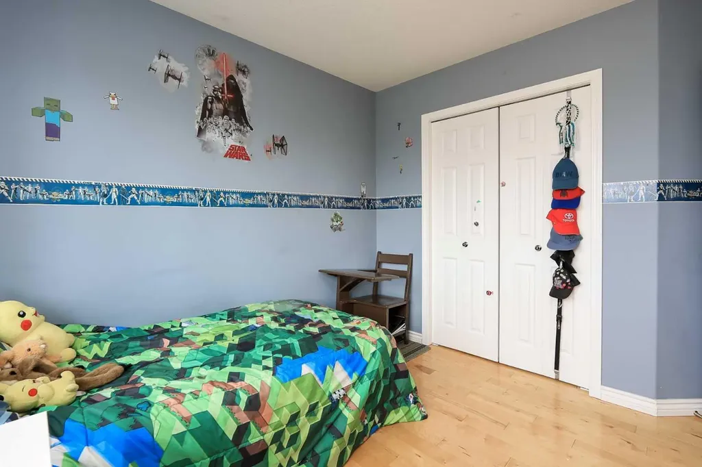 193 Alberts Close Red Deer AB T4R 3J6
