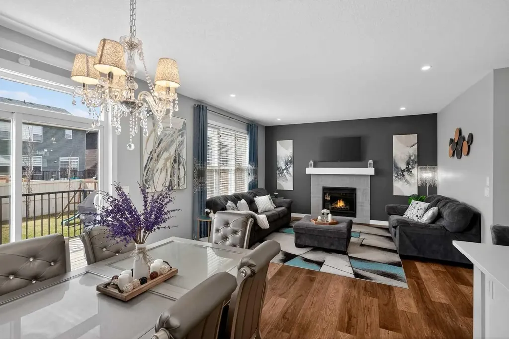37 Evansfield Manor NW Calgary AB T3P 1J8
