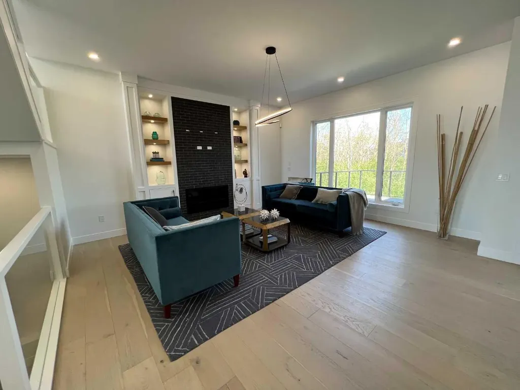 48 Rockcliff Terrace NW Calgary AB T3G 0G6