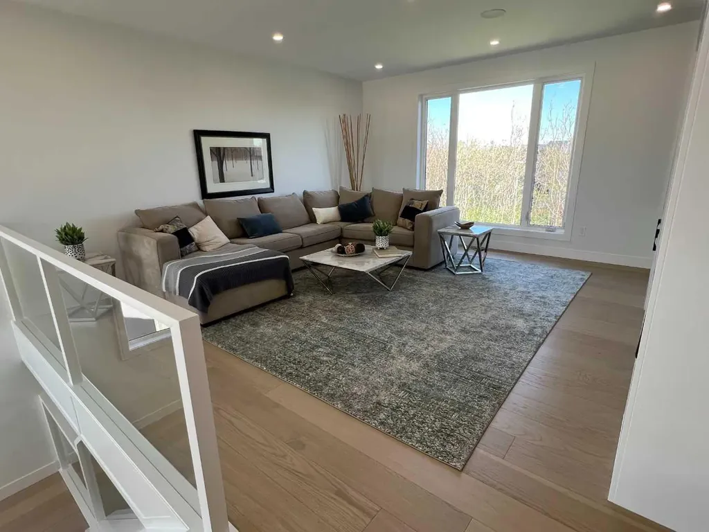 48 Rockcliff Terrace NW Calgary AB T3G 0G6