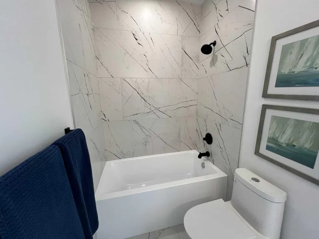 48 Rockcliff Terrace NW Calgary AB T3G 0G6