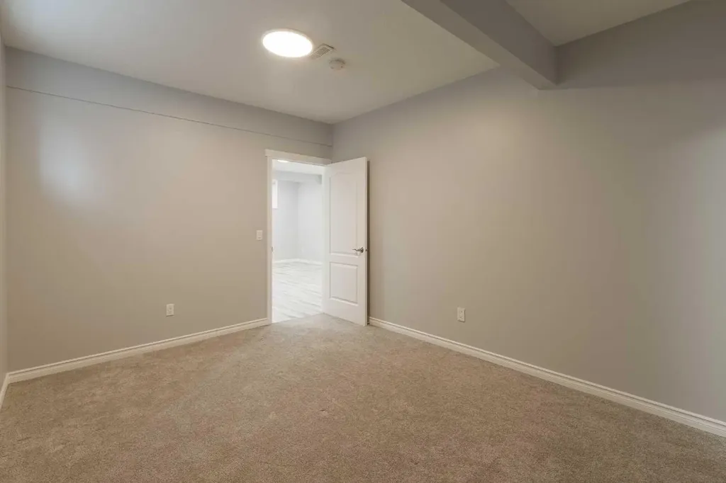 97 Aspenshire Drive SW Calgary AB t3h 0P6