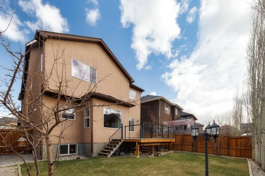 97 Aspenshire Drive SW Calgary AB t3h 0P6