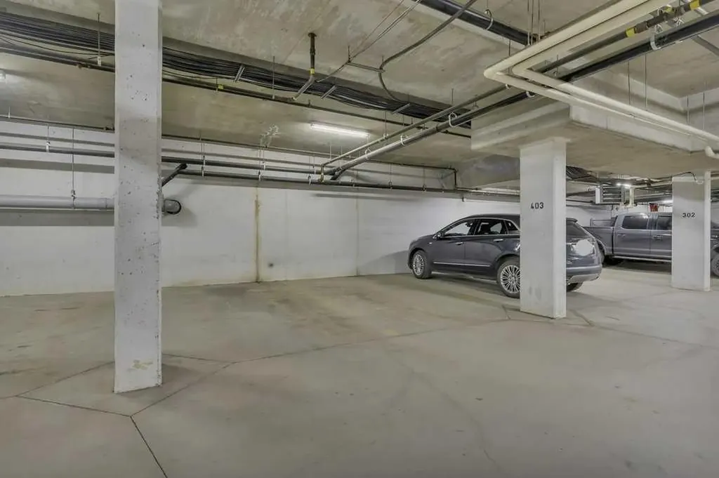 4707 50 Street Sylvan Lake AB T4S 0G7