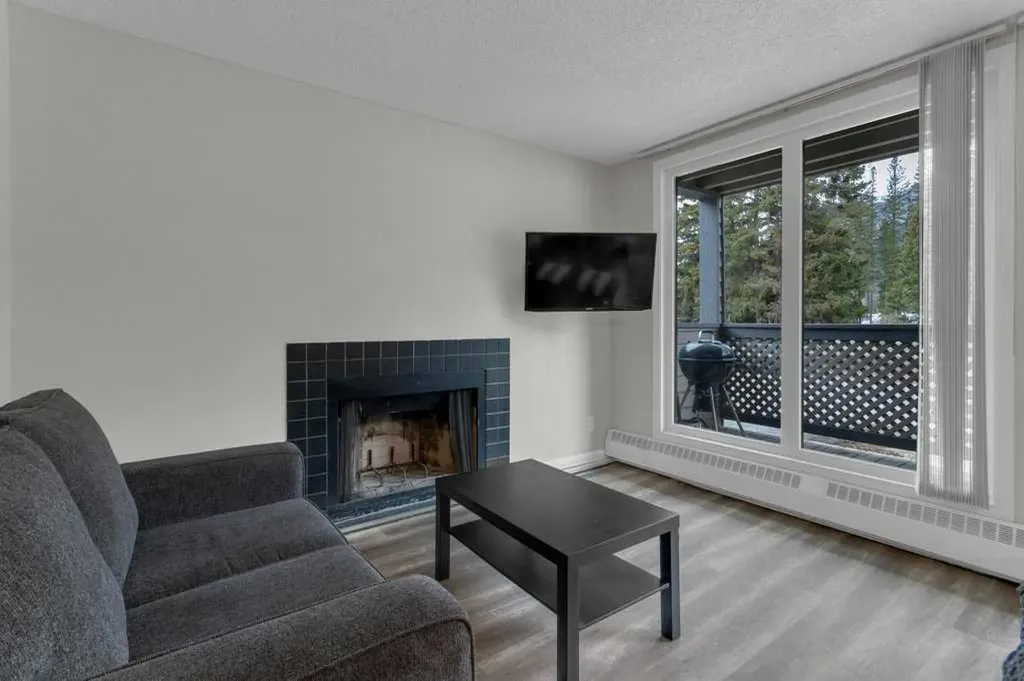 414 Squirrel Street Banff AB T1L 1B5