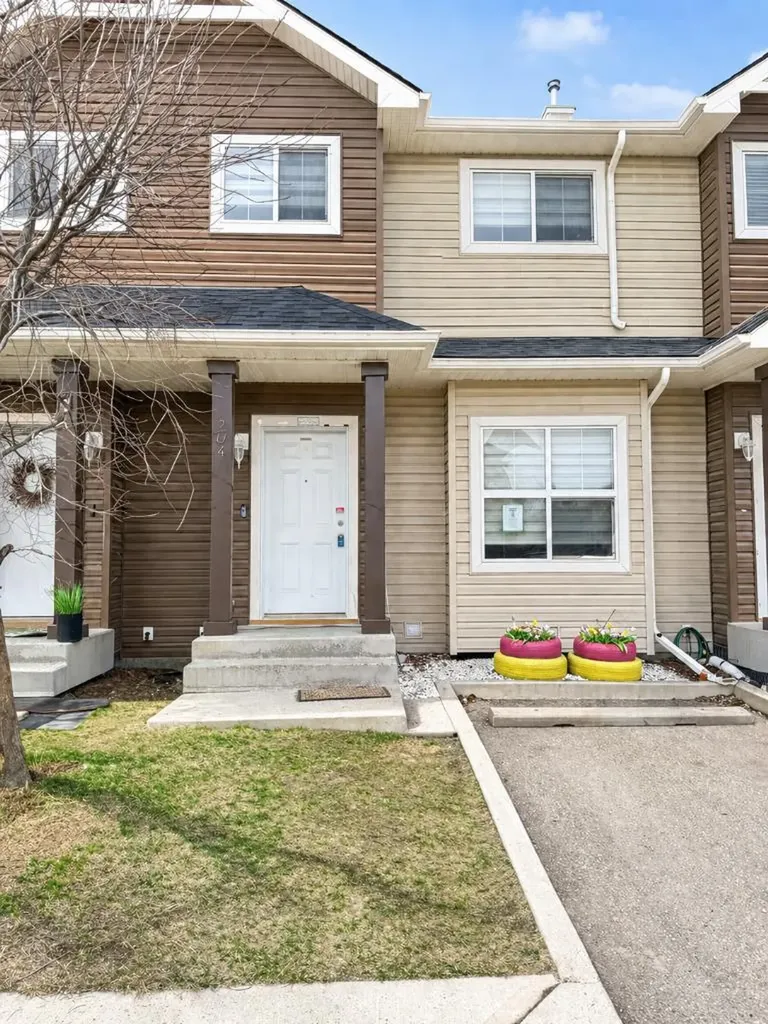 111 Tarawood Lane NE Calgary AB T3J 0C1