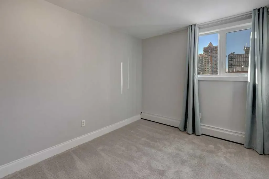 616 15 Avenue SW Calgary AB T2R0R5