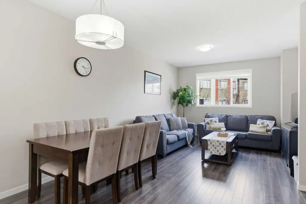 150 Copperpond Villas SE Calgary AB T2Z 5B8